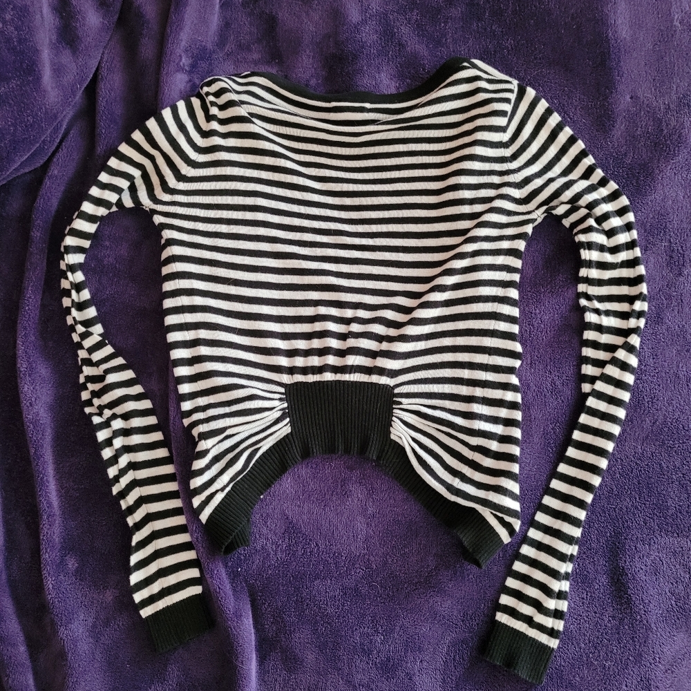 Cardigan - Picture 2 of 3